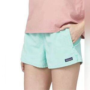 Patagonia Light Mint Green Baggies 2.5”